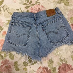 Levi’s 100% Cotton Blue Jean Denim Shorts Cut-Off Distressed